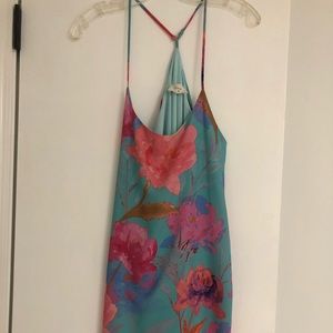 EVERLY floral adjustable strap shift dress